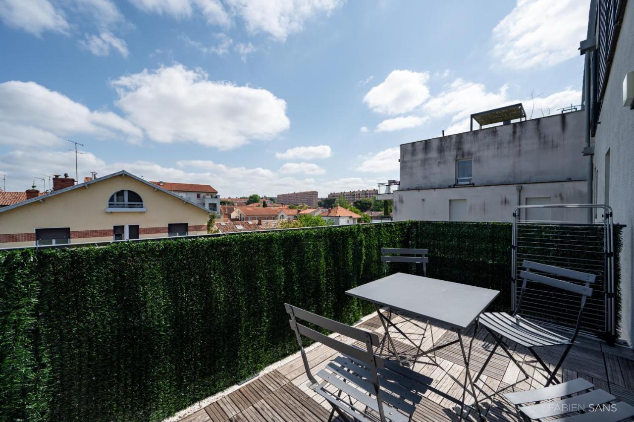 Le Saint Exupery - T3 Centre Ville Avec Balcon + Parking Gratuit トゥールーズ エクステリア 写真